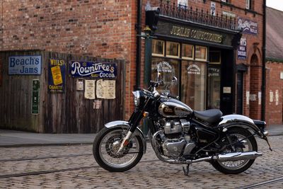 Royal Enfield Classic 650: great looks, fun and vintage style - without the oil leaks