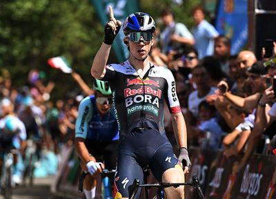 Vuelta a Burgos stage 1: Roger Adrià wins hilly opener ahead of crash involving Isaac del Toro and Giulio Ciccone