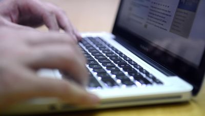 Watchdog says tech giants still failing on child abuse