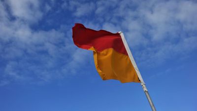 Union dives in to rescue lifeguards from 'outsourcing'