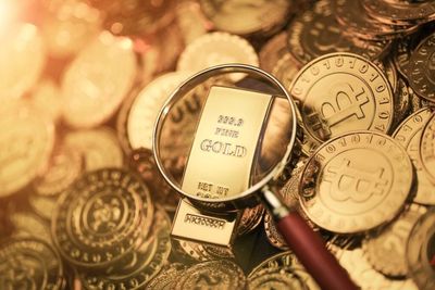 Peter Schiff Says Gold Outperformed Bitcoin, Michael Saylor's Strategy Since Trump's Win — Here Is The Bigger Picture