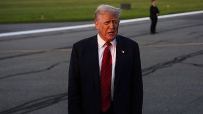 Trump narrows Fed chair candidates to four, excluding Treasury Secretary Bessent