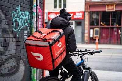 DoorDash Earnings Are Imminent; These Most Accurate Analysts Revise Forecasts Ahead Of Earnings Call