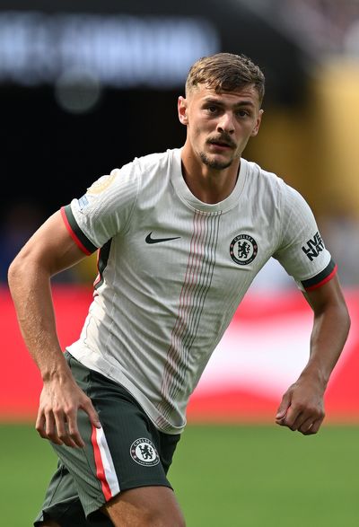 Chelsea: Kiernan Dewsbury-Hall joins Everton in £25m move