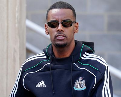 Alexander Isak ordered to miss Newcastle barbecue and train alone