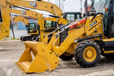 Caterpillar Can (and Will) Crawl Higher: Buy It on the Dip
