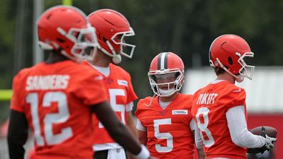 Adam Schefter Predicts How Browns Will Handle Quarterback Surplus on Final Roster