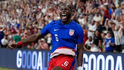 Report: USMNT Midfielder Targeted by European Giants in Blockbuster Move