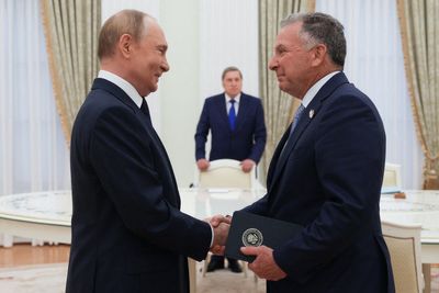 Trump hails ‘great progress’ in Putin talks – but no sign of end to Ukraine war