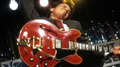 “We’ve had to bring in some help”: Gibson hires the investigative journalists who helped find Paul McCartney’s lost Höfner violin bass to aid the hunt for the missing Back to the Future ES-345