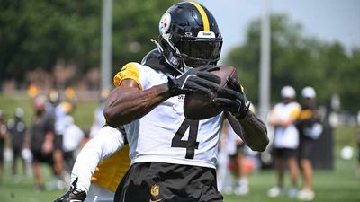 Aaron Rodgers Reveals Strong Practice Habit DK Metcalf Shares With Steph Curry