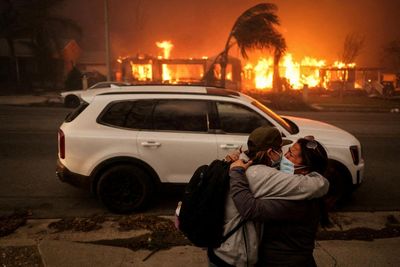 Depression, suicides, overdoses: broad impacts of US wildfires revealed in study