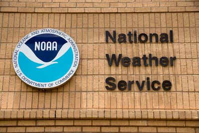 After deep DOGE cuts, National Weather Service gets OK to fill up to 450 jobs