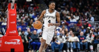 Spurs Agree to Four-Year Extension With De’Aaron Fox