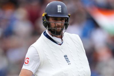 I ‘never considered’ not attempting to bat with my arm in a sling – Chris Woakes