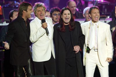 Relatives of deceased stars wade in on Rod Stewart’s controversial AI Ozzy Osbourne tribute