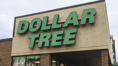 I Asked ChatGPT: What’s the Best $20 Parents Can Spend on Back-to-School Supplies at Dollar Tree?