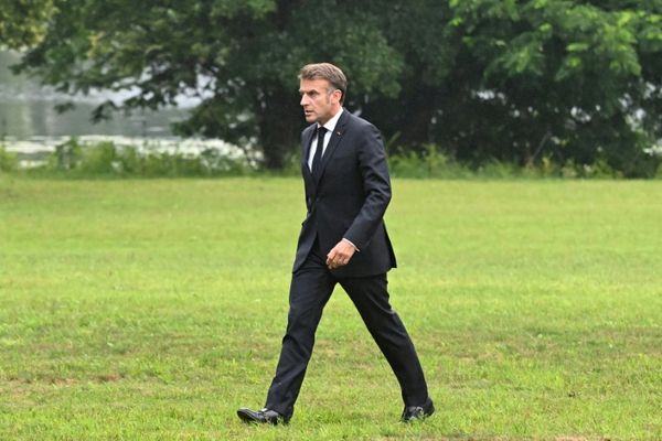 Macron Urges Tougher Line In Standoff With Algeria