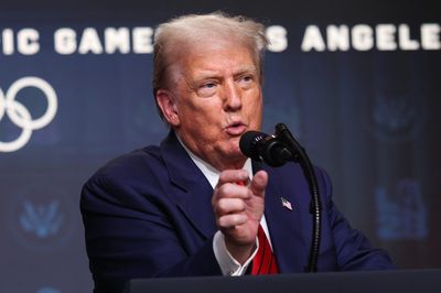 Trump to sign executive order to allow crypto and other private assets into 401(k)s