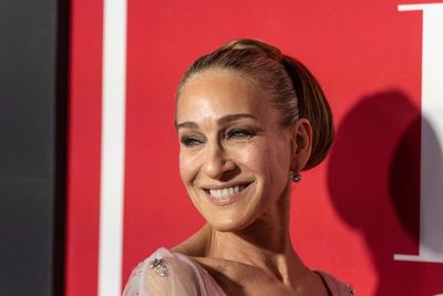 'I Took It Out Like Very Judiciously,' Sarah Jessica Parker Reflects On Stretching $40 For 3 Days Early In Her Career