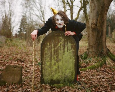 Joe Kent-Walters is Frankie Monroe: Dead!!! (Good Fun Time) review – garish grins