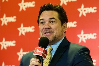 Former Superman Actor Joins ICE to Back Trump's Immigration Crackdown: 'This Country Was Built on Patriots Stepping Up'