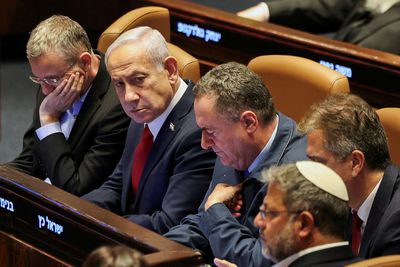 Ahead of cabinet meeting, Netanyahu says Israel will take control of Gaza
