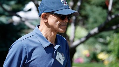 Satya Nadella met with Israeli military commanders and agreed to something controversial, and now Microsoft workers are signing pledges to stop it