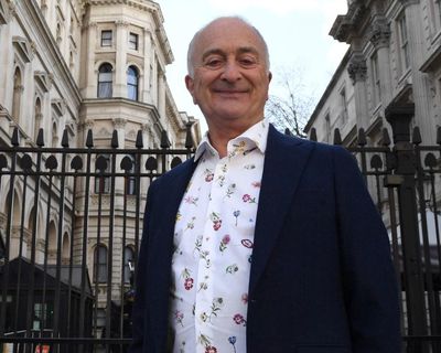 Blackadder star Tony Robinson vents anger over ‘heightism’