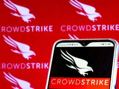 CrowdStrike Falls Over 5% As Cybersecurity Sector Reacts To Fortinet's Cautious Outlook