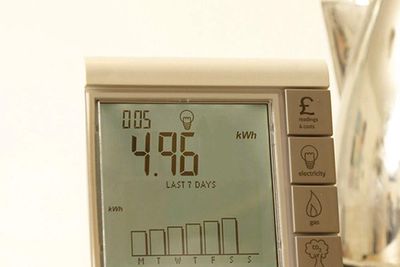 Consumers set to get compensation for faulty smart meters and install delays