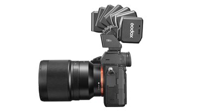 Ingenius Godox gizmo gives a big lift to photographers using mini flashguns