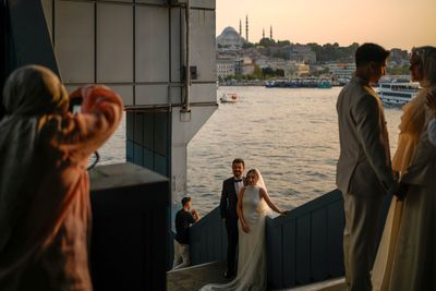 Capturing romance in sunset photo shoots on Istanbul’s Golden Horn