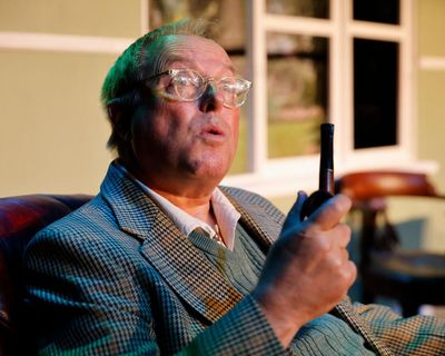 Wodehouse in Wonderland review – less than spiffing portrait of the artist as a light comedian