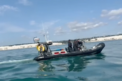 Moment charity rowers mistaken for ‘illegal immigrants’ by MP are stopped by Border Patrol