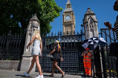 London weather: ‘Mid-30s Celsius not out of the question’ as heatwave health alert issued