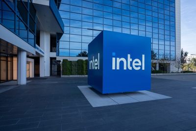 Intel CEO Responds To Trump's Call For Resignation Over China Ties, Says Board 'Fully Supportive:' 'My Reputation Has Been...'