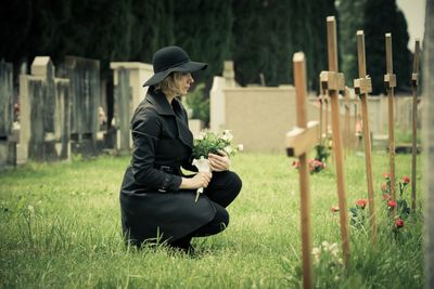 What Happens When a Financial Account Freezes Right After a Loved One Passes