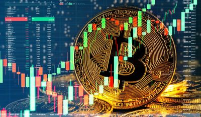 Bitcoin Steadies Above $116,000 As XRP, Dogecoin Surge On Regulatory Boost, ETF Inflows