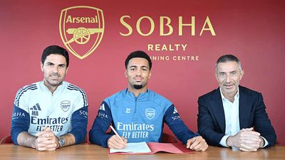 Arsenal Announce Contract Renewal for Breakthrough Star
