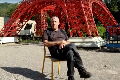 Eiffel Tower fan builds scale replica in his back garden