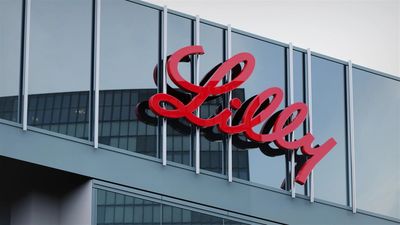 Is Eli Lilly’s 14% Post-Earnings Slide a Buy-the-Dip Opportunity?