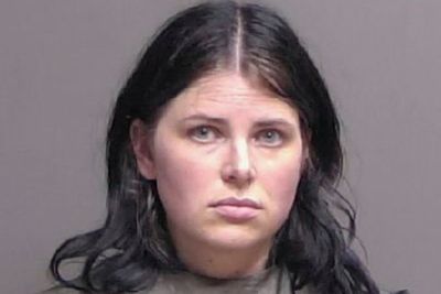 A Florida woman posed as a nurse and treated thousands of unsuspecting patients, officials say