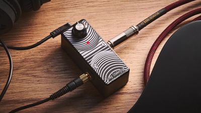 “With no smartphone app, no IR loader, and just a single knob for control, it does away with all the distractions”: Earthquaker Devices Easy Listening review