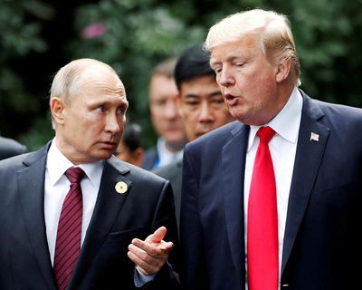 Ukraine will not give up land, Zelenskyy warns ahead of Trump-Putin meeting