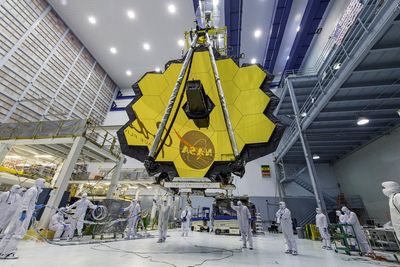 NASA astronomers find new signs of giant gas planet using James Webb Telescope