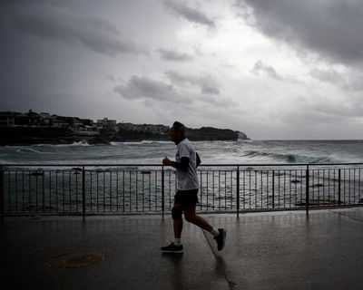 Byron writers’ festival cancelled and warnings for Sydney’s City2Surf due to east coast rain dump
