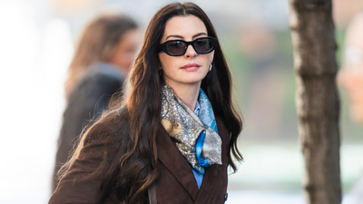Anne Hathaway's boho accessories are the timely way to update your jeans outfits with minimal effort
