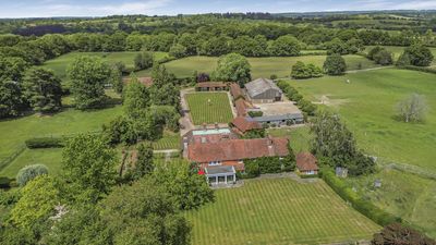 £5.5m mansion in Winnie the Pooh land for sale with 100 acres of land