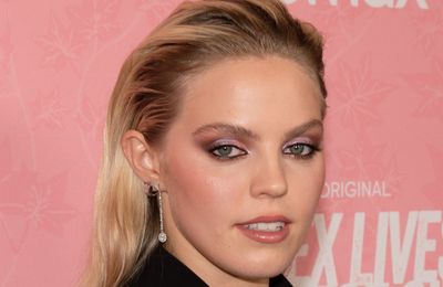 Reneé Rapp admits her sexiest songs are often 'really depressing'
